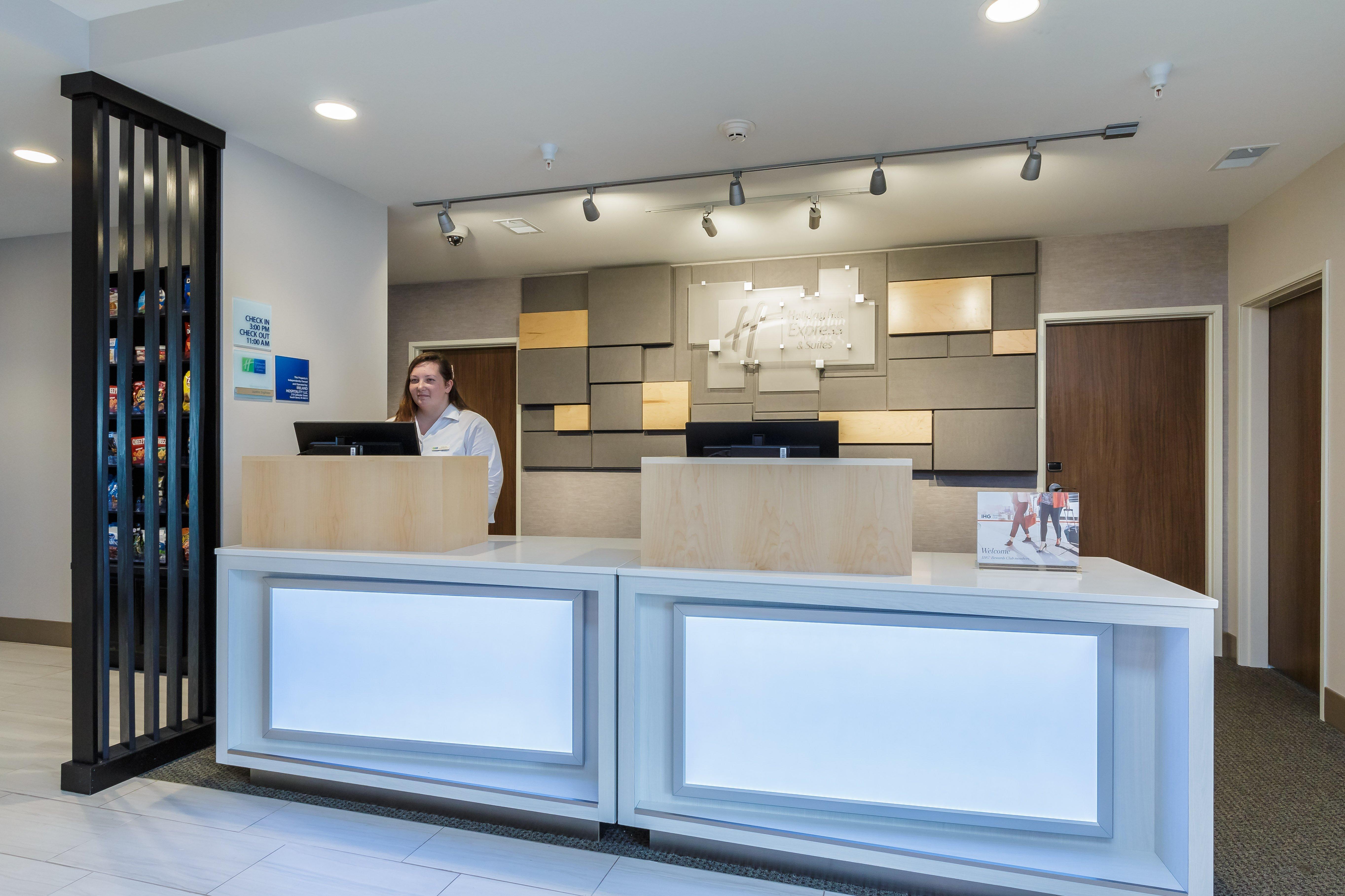 Holiday Inn Express & Suites- South Bend Casino By Ihg Exteriör bild