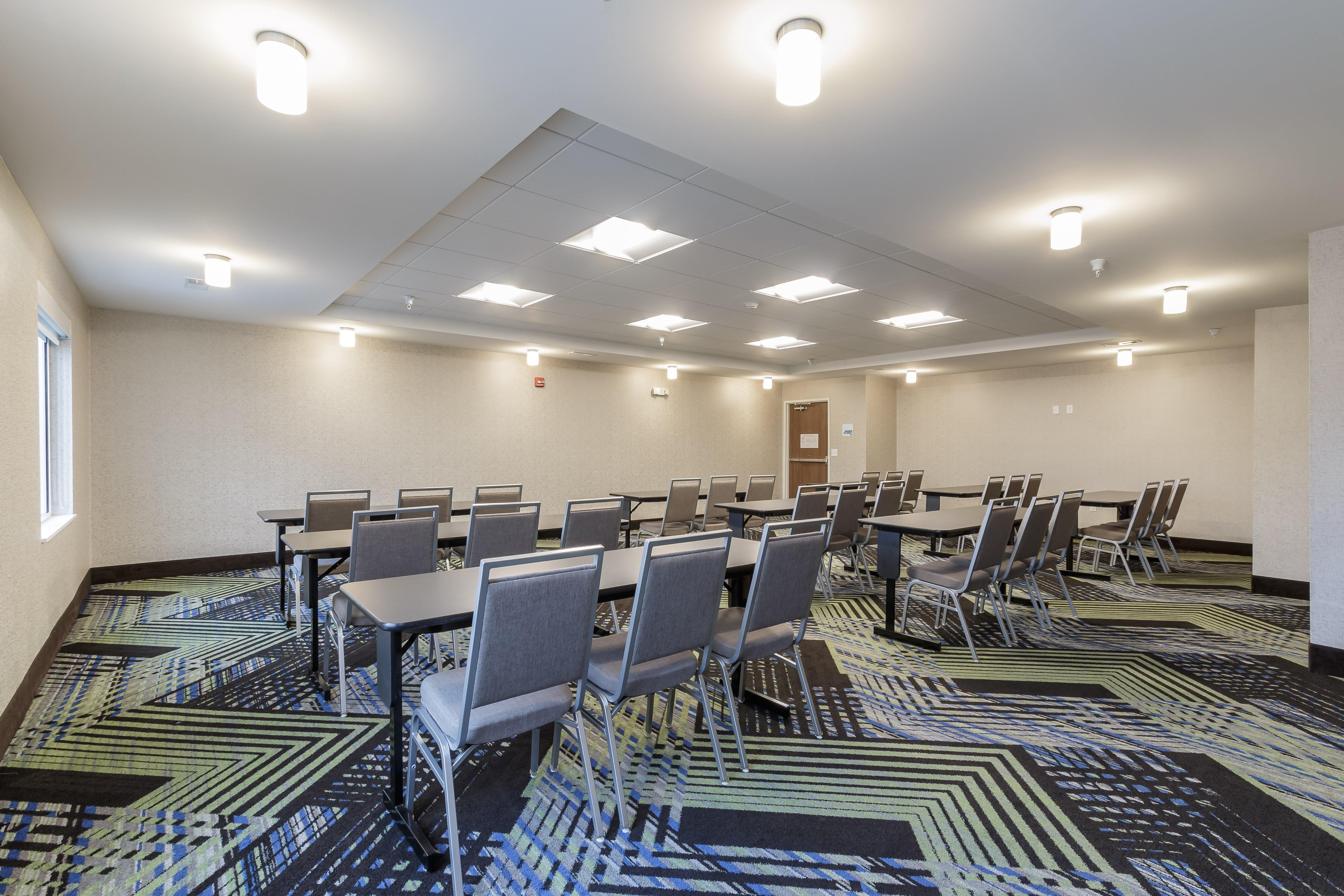 Holiday Inn Express & Suites- South Bend Casino By Ihg Exteriör bild